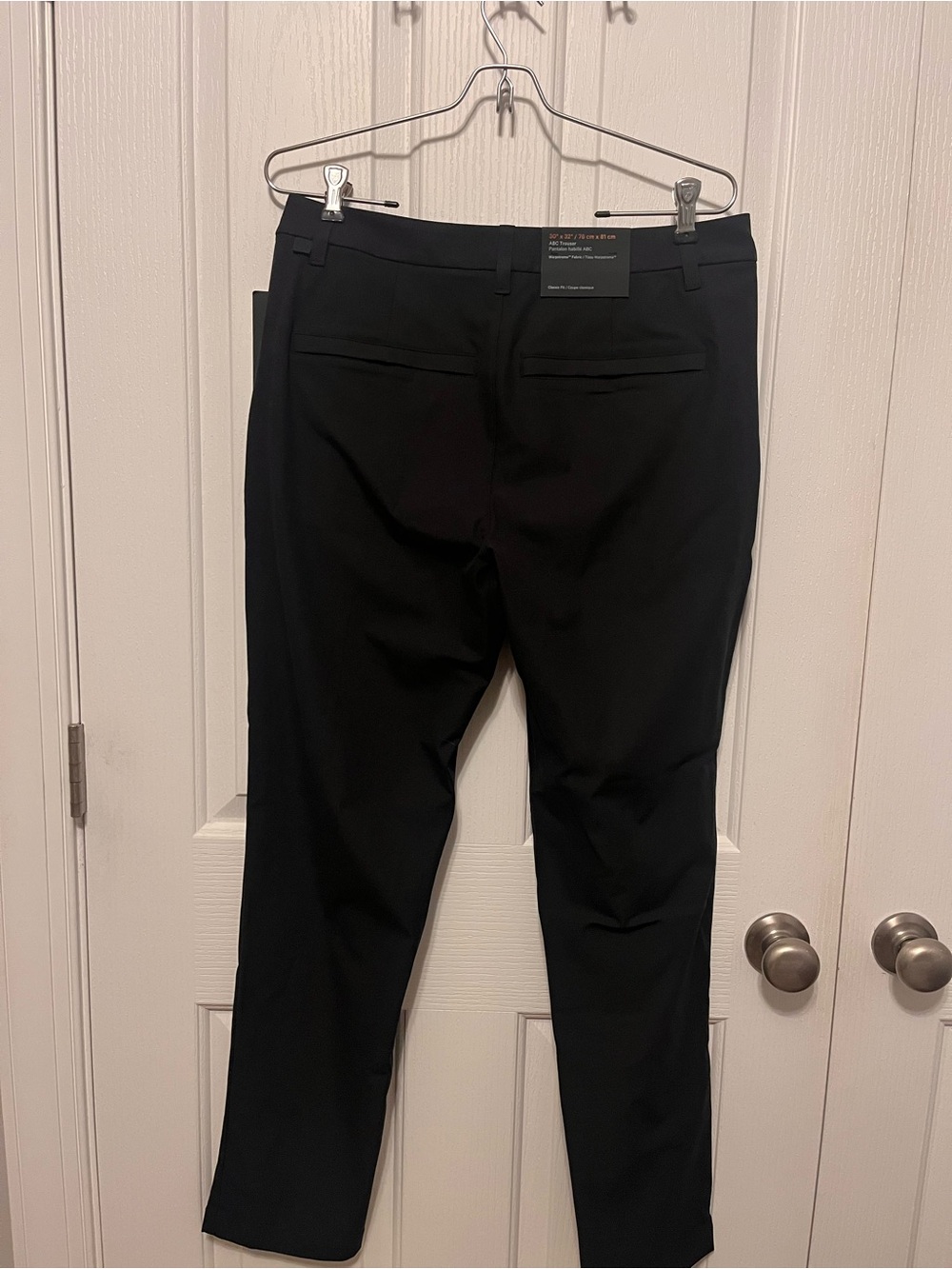 lululemon athletica Men's Black Dress Pants ABC Classic-Fit Trouser 32 L 30W